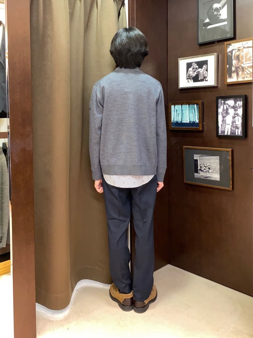 コバヤシさんの「TAKEO KIKUCHI｜ハットモチーフ ジャカード ストライプ シャツ」を使ったコーディネート