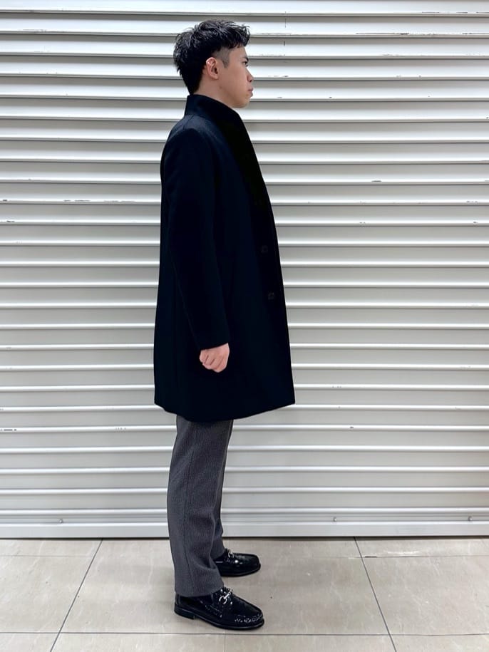 イッシーさんの「TAKEO KIKUCHI｜【ウールカシミヤブレンド】ビーバー調 スタンドカラー コート」を使ったコーディネート