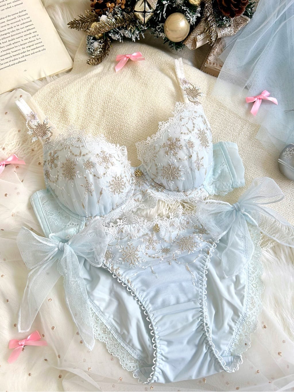 anさんの「Risa Magli｜グレッタ ブラジャー（B-D）＜サイドシェイプ＞」を使ったコーディネート
