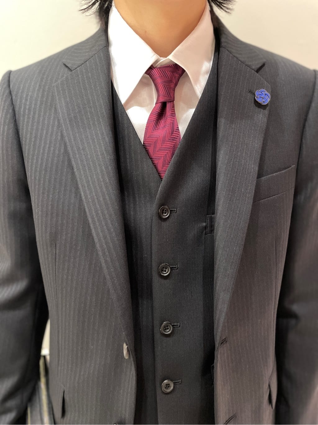 Tightさんの「TAKEO KIKUCHI｜【Made in JAPAN】矢絣（やがすり）シルクネクタイ」を使ったコーディネート