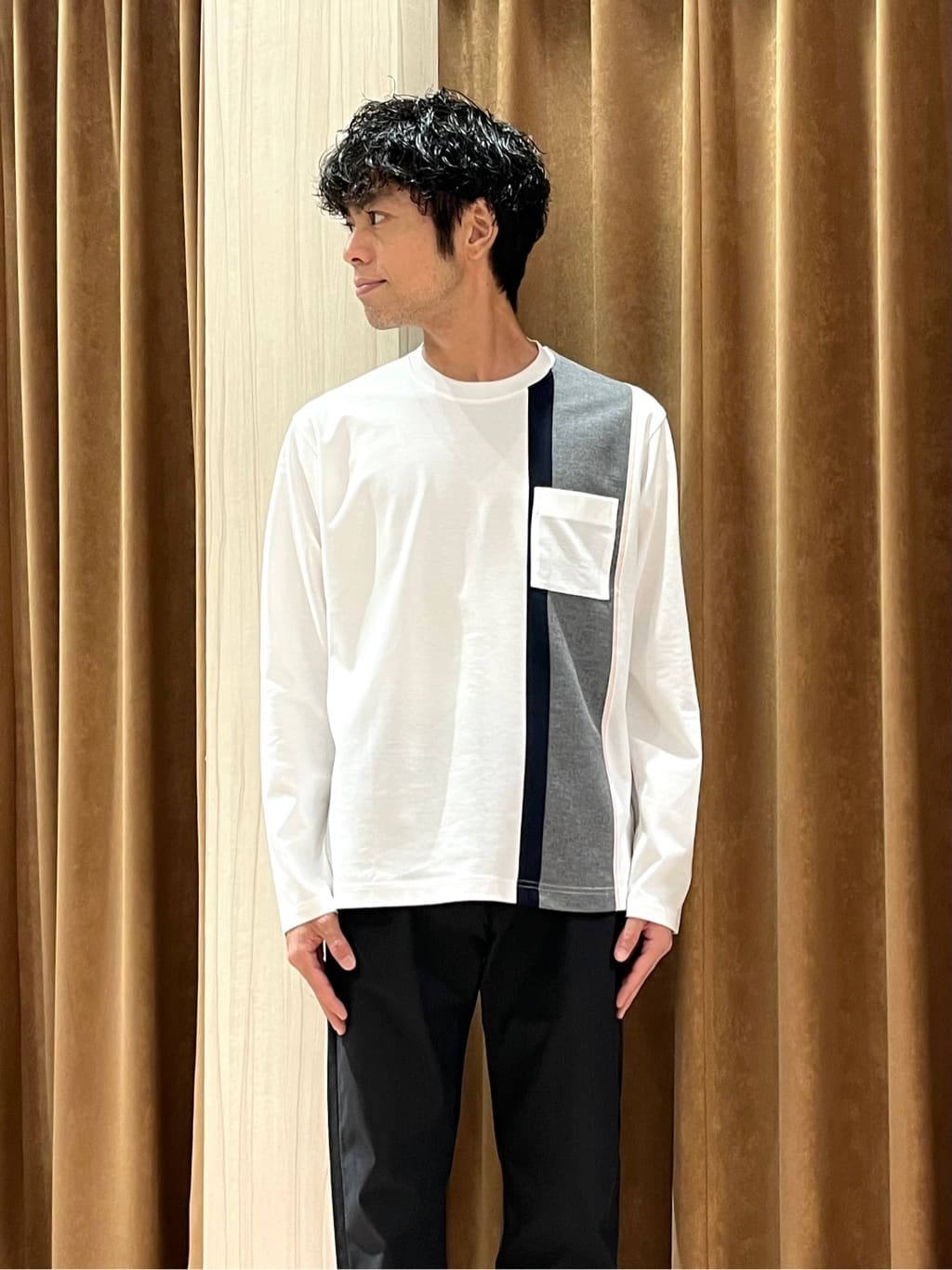 URAさんの「TAKEO KIKUCHI｜【Made in JAPAN】播州織 ストレッチ パンツ」を使ったコーディネート