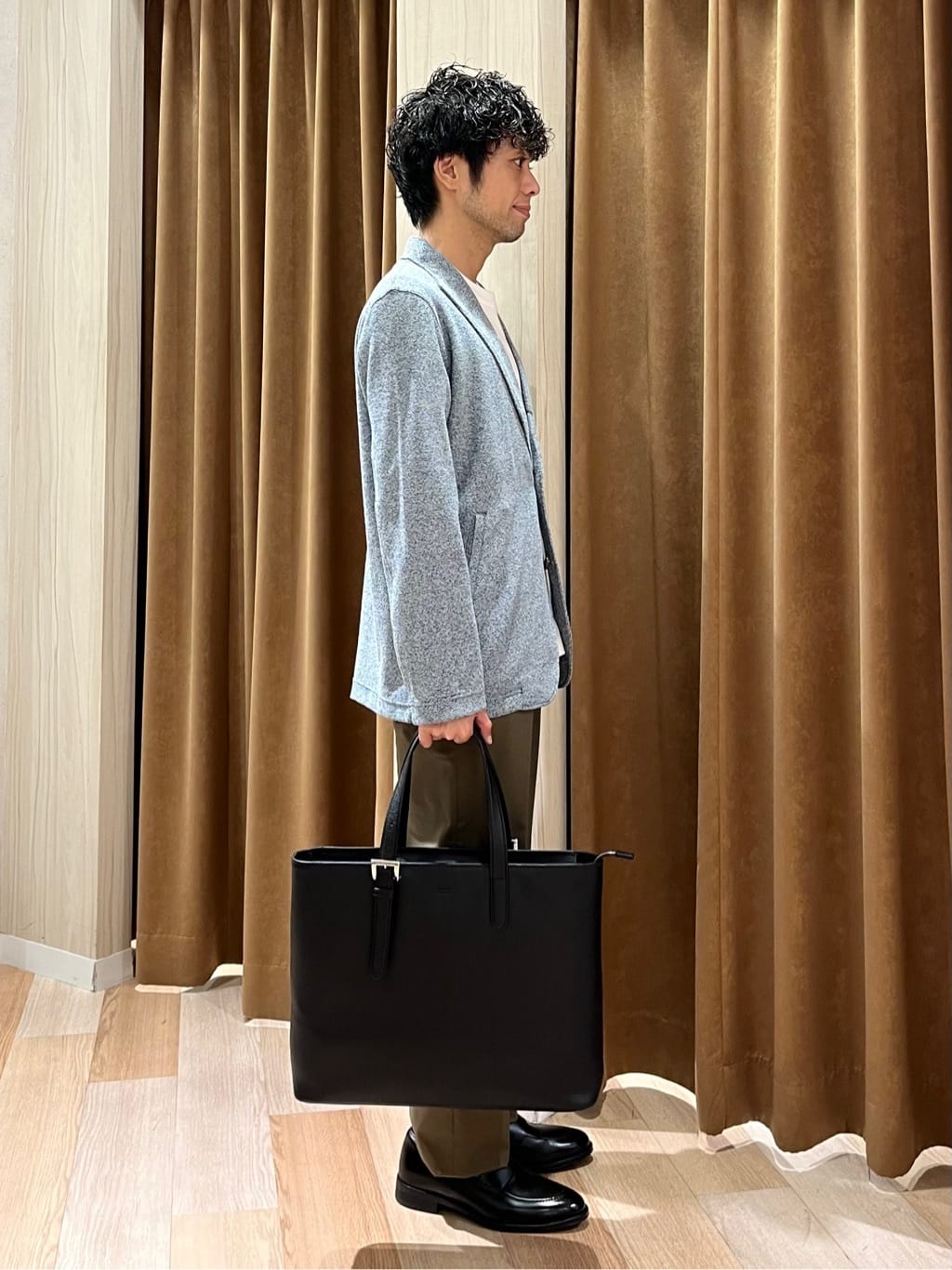 URAさんの「TAKEO KIKUCHI｜コインローファー」を使ったコーディネート