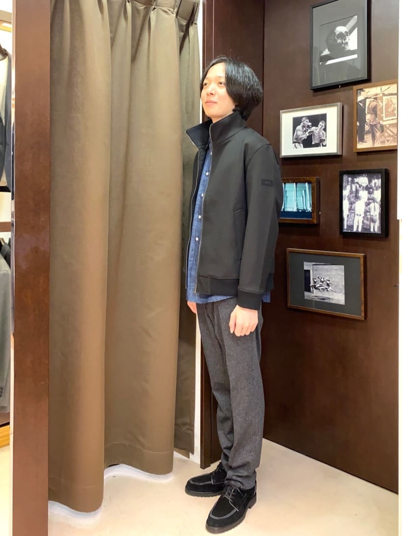 コバヤシさんの「TAKEO KIKUCHI｜【ONOFF対応】TRダブルニット ストレッチパンツ」を使ったコーディネート