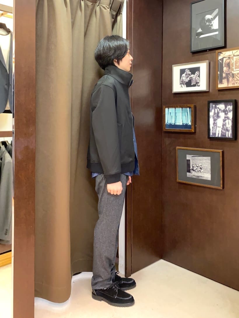 コバヤシさんの「TAKEO KIKUCHI｜【ONOFF対応】TRダブルニット ストレッチパンツ」を使ったコーディネート