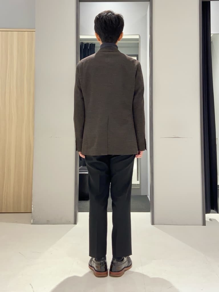 わいずみさんの「TAKEO KIKUCHI｜フルベジタンニンレザー バックパック」を使ったコーディネート