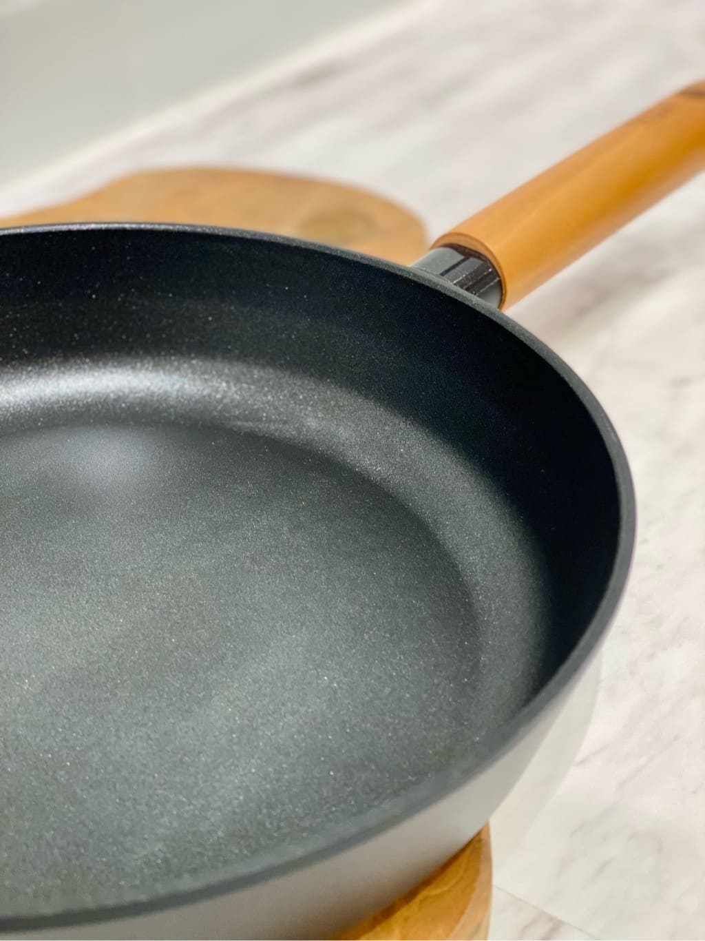 むうさんの「212 KITCHEN STORE｜チタン＆ダイヤモンドコーティング フライパン 24cm ＜TI：DA ティーダ＞」を使ったコーディネート