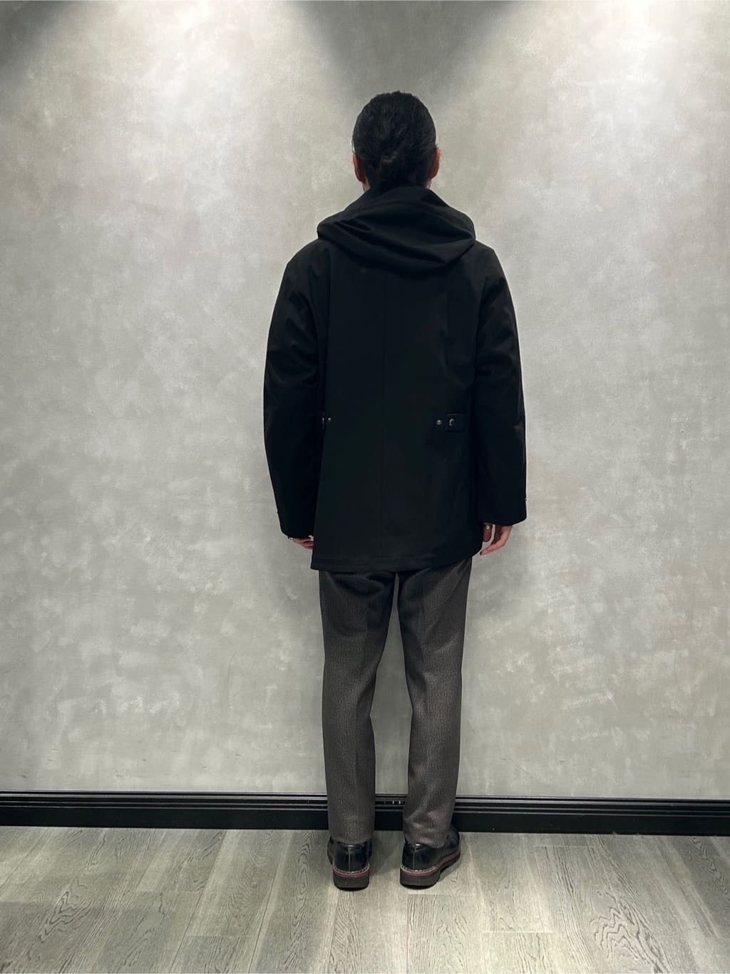 ☆さんの「TAKEO KIKUCHI｜【DOWN FABRIC】ダウンファブリック ドレスパンツ / セットアップ対応」を使ったコーディネート