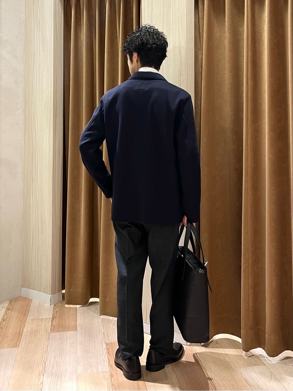 URAさんの「TAKEO KIKUCHI｜コインローファー」を使ったコーディネート