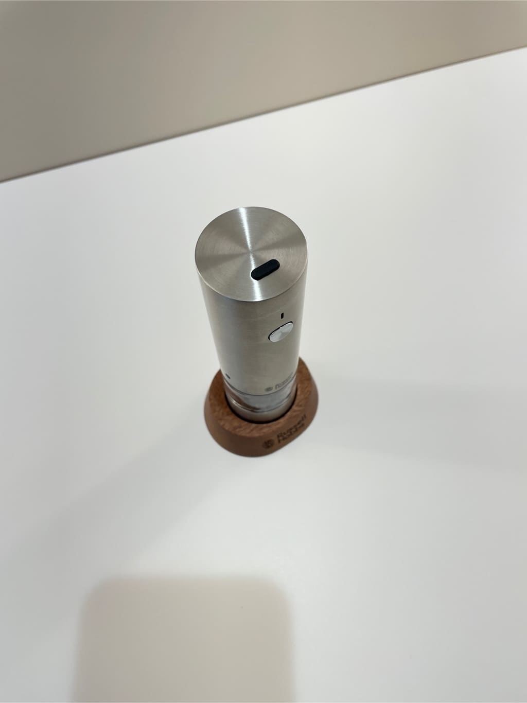 はらちゃんさんの「212 KITCHEN STORE｜充電式ミル ソルト＆ペッパー ミニ ＜Russell Hobbs ラッセルホブス＞」を使ったコーディネート