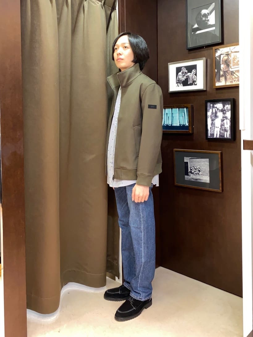 コバヤシさんの「TAKEO KIKUCHI｜ハットモチーフ ジャカード ストライプ シャツ」を使ったコーディネート