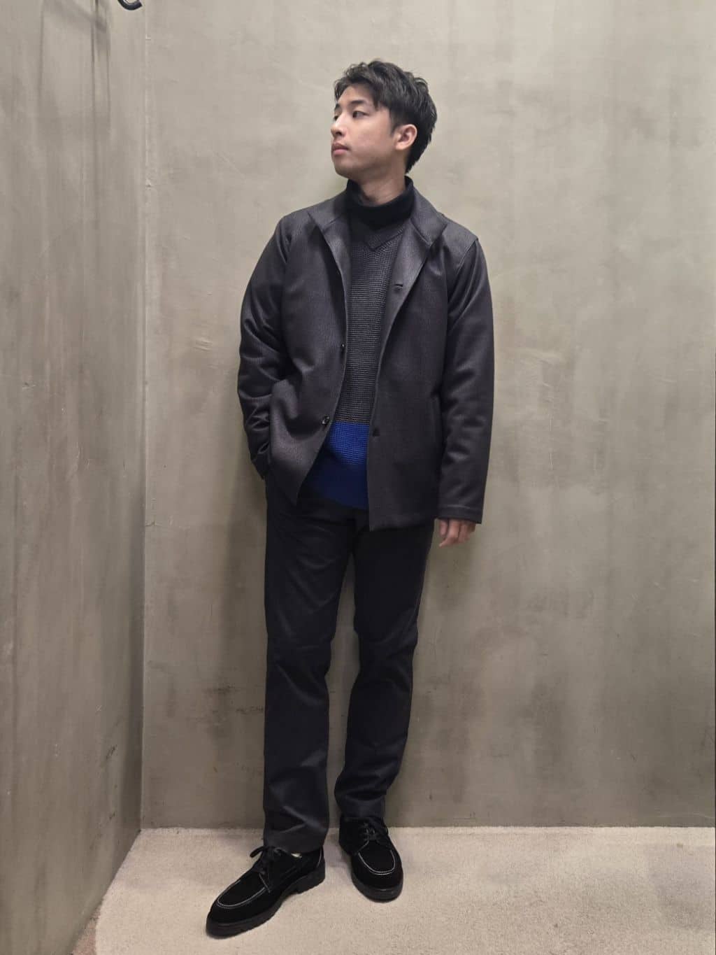 白木駆さんの「TAKEO KIKUCHI｜【DOWN FABRIC】ダウンファブリック スタンドカラーブルゾン」を使ったコーディネート
