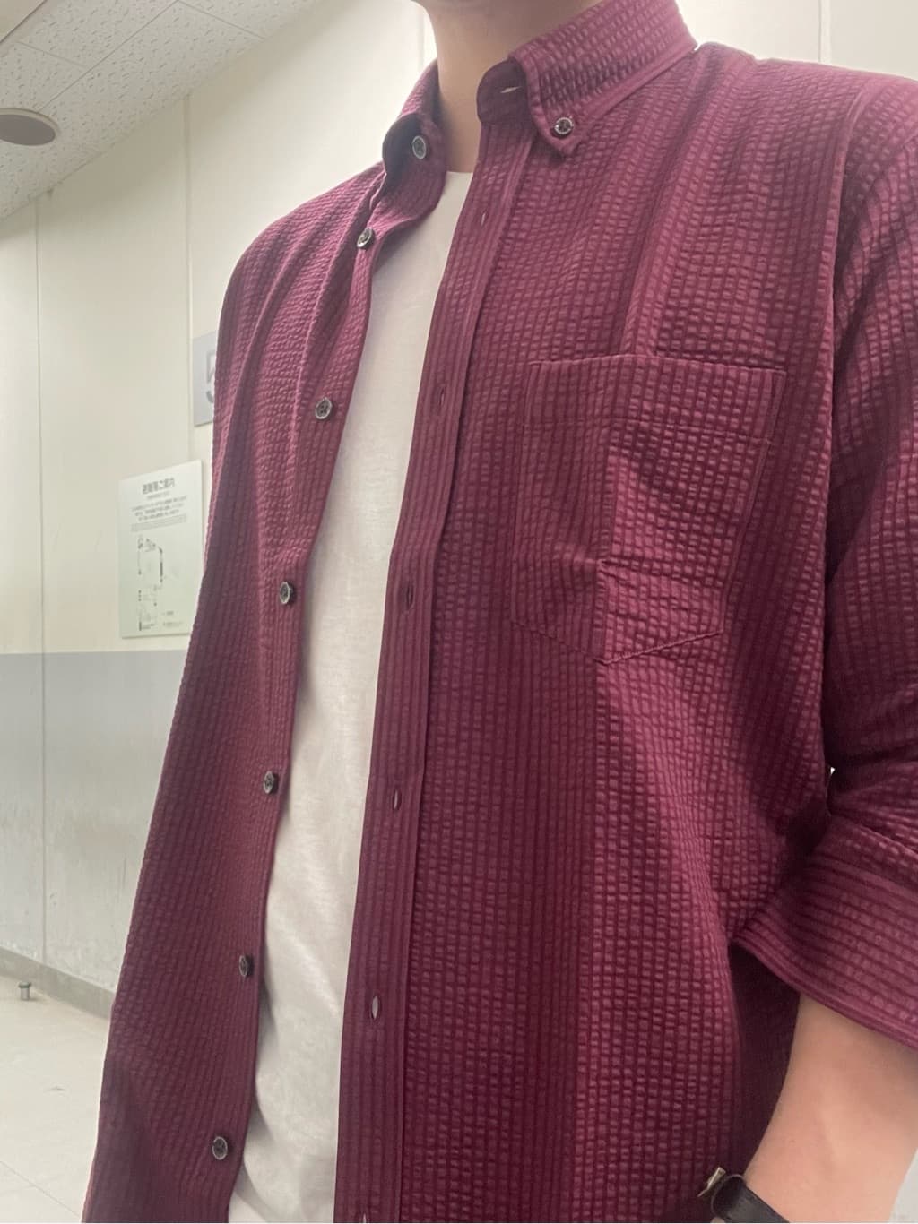 Suehiroさんの「TAKEO KIKUCHI｜【抗菌防臭/シーズンレス】シアサッカー ジャージシャツ」を使ったコーディネート