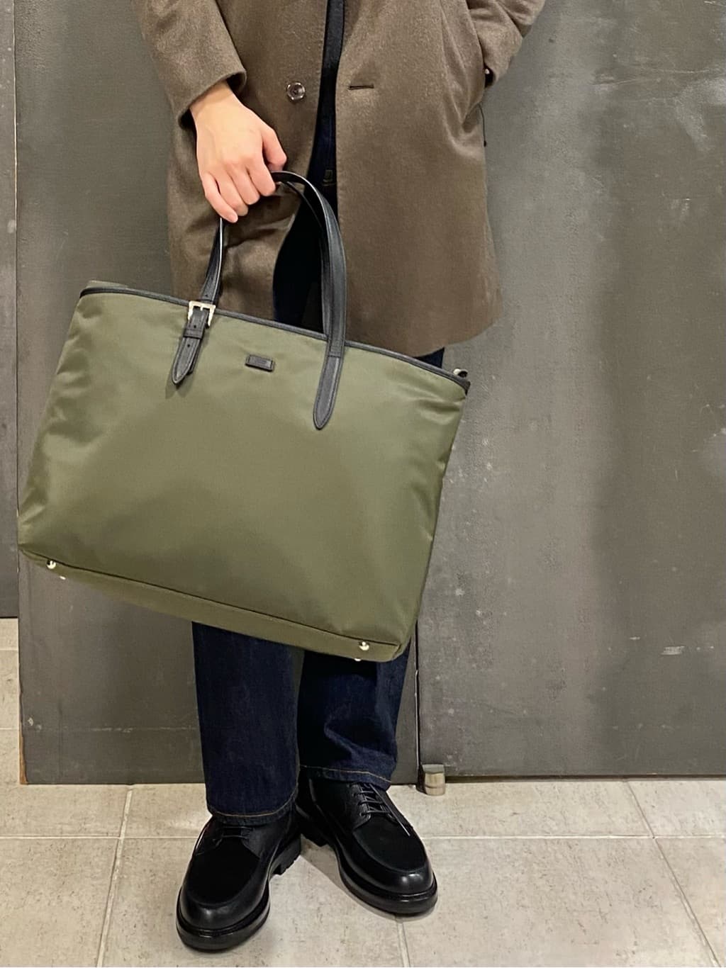 shoumaさんの「TAKEO KIKUCHI｜【ウールカシミヤブレンド】ビーバー調 スタンドカラー コート」を使ったコーディネート