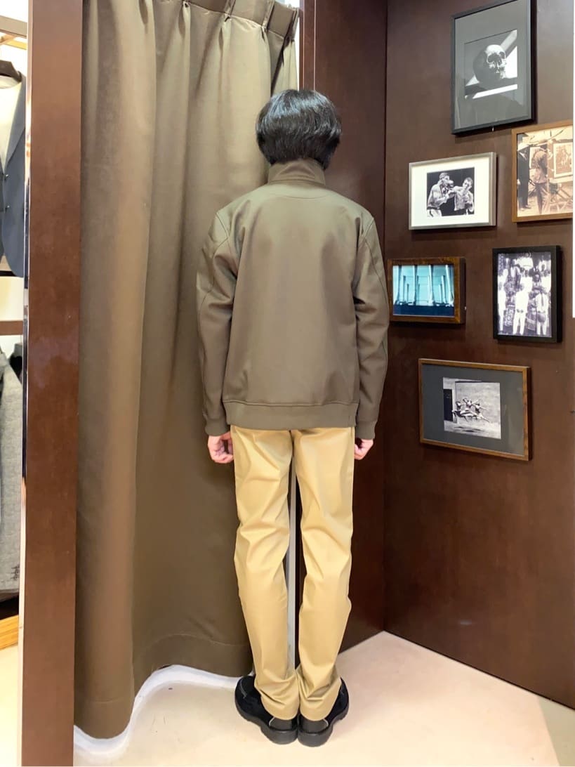 コバヤシさんの「TAKEO KIKUCHI｜【オフィスカジュアル対応】ドレス チノパンツ」を使ったコーディネート