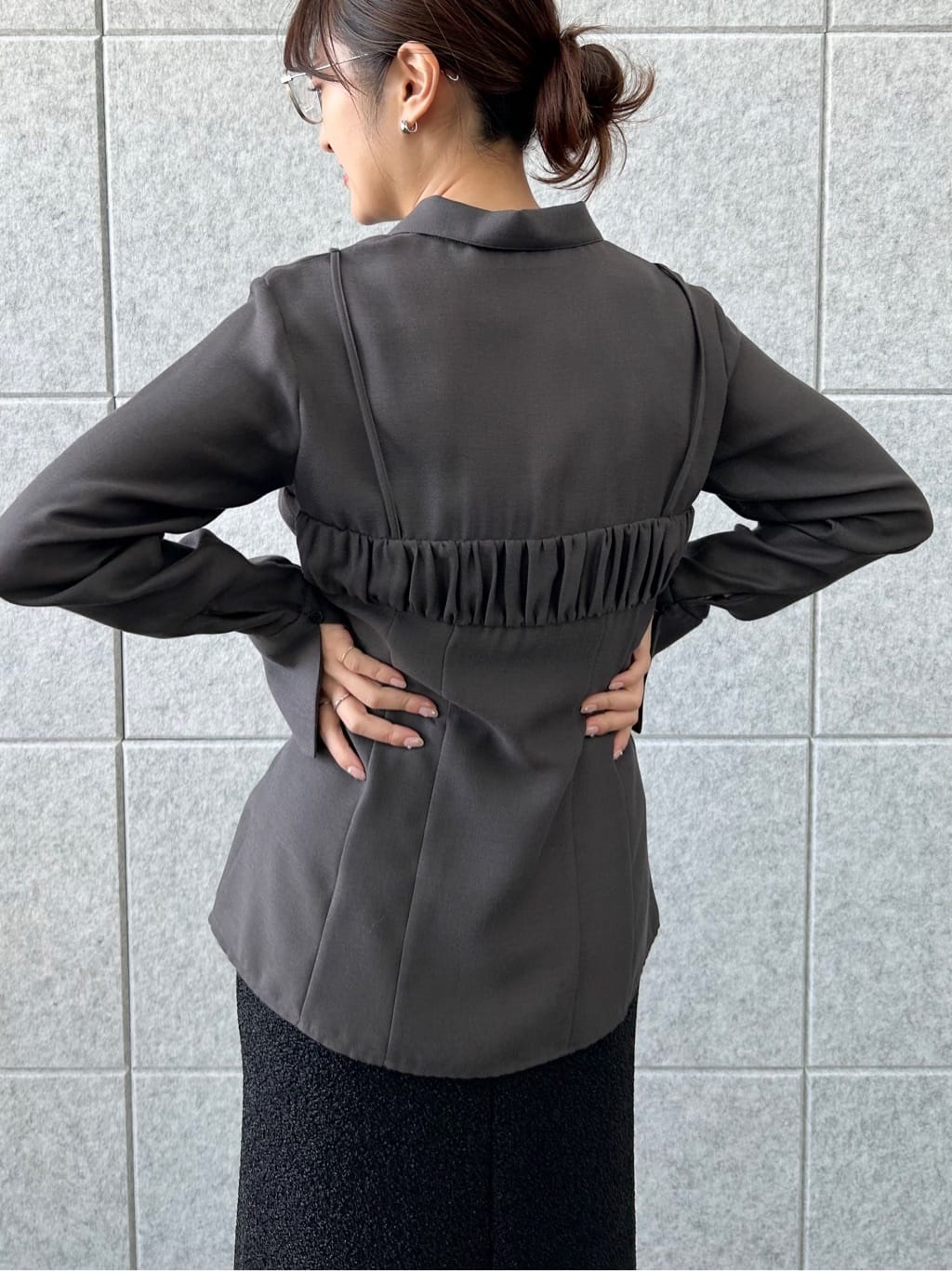 harunaさんの「CODE A｜lame skirt」を使ったコーディネート