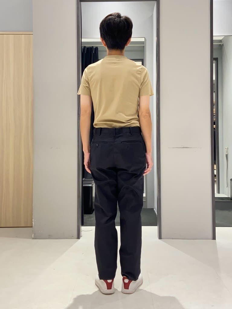 わいずみさんの「TAKEO KIKUCHI｜【オフィスカジュアル対応】ドレス チノパンツ」を使ったコーディネート