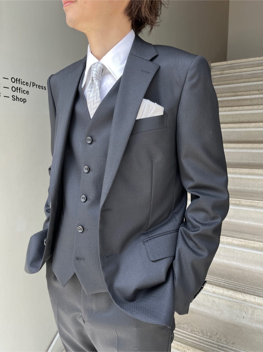 Shintaroさんの「TAKEO KIKUCHI｜【Made in JAPAN】矢絣（やがすり）スーツ／スリーピース対応」を使ったコーディネート