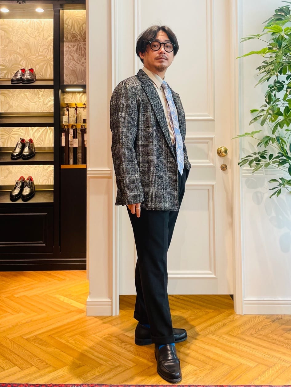 鶴田大士さんの「DRESSTERIOR｜【撥水加工/Safari5月号掲載】ローファー」を使ったコーディネート