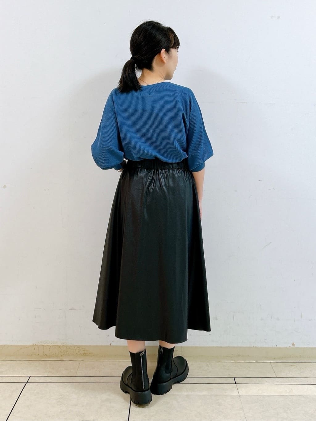 hattoriさんの「INDIVI｜【セレモニーにおすすめ！】パール調トップネックレス」を使ったコーディネート