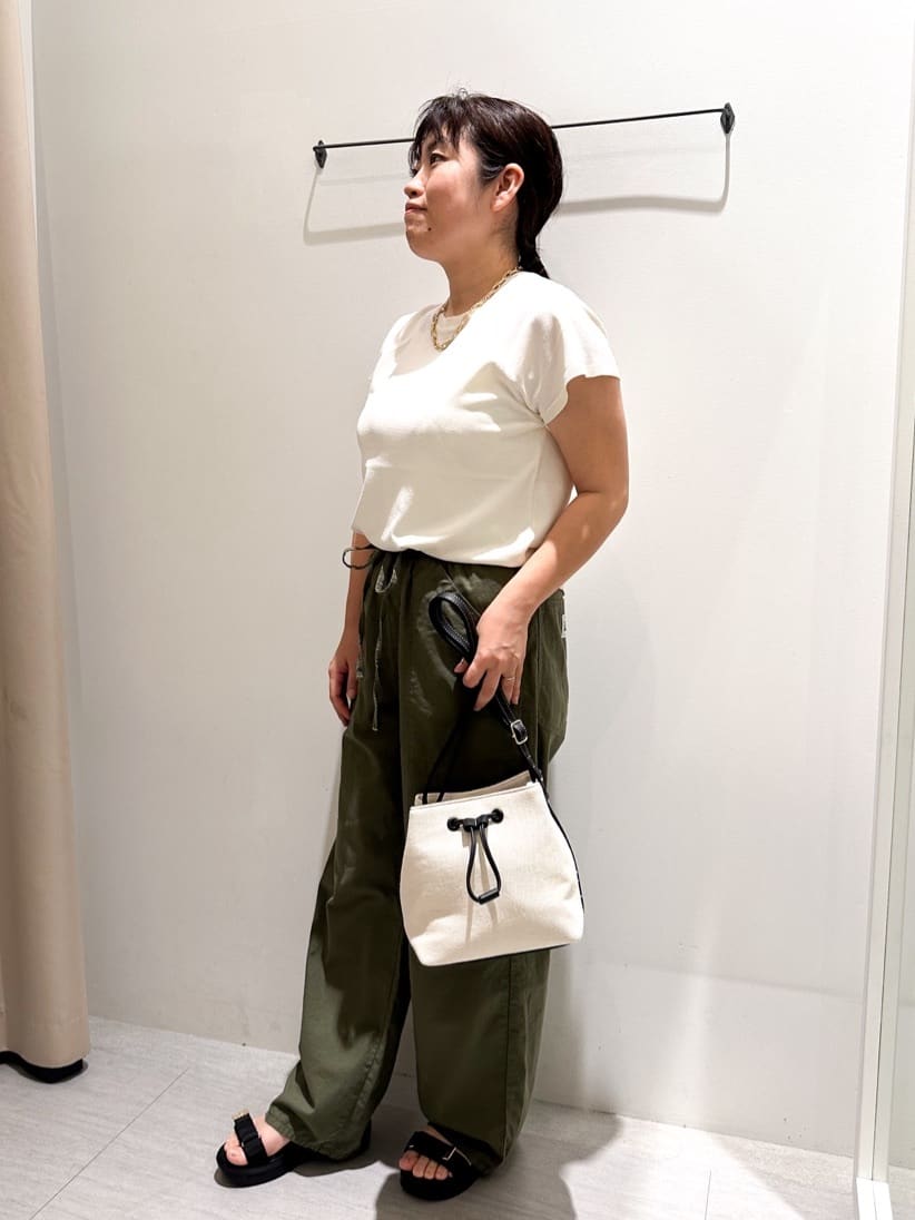 naoさんの「grove｜＜Lee&times;grove（別注色あり）＞ PAINTER PANTS」を使ったコーディネート