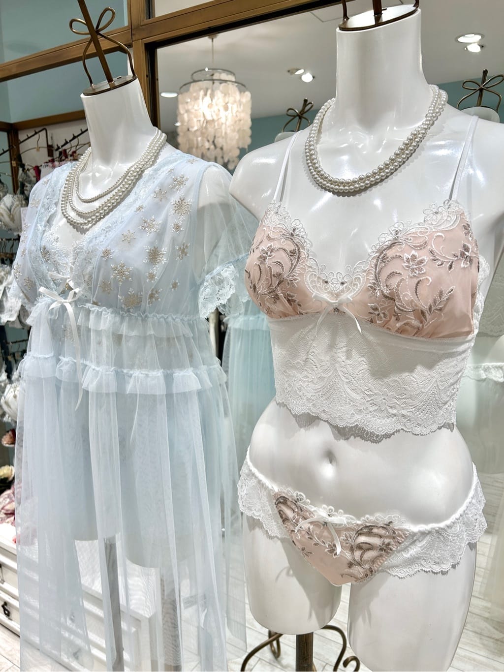 ichiさんの「Risa Magli｜アンシェラ ブラジャー（B-D）＜V Make Type＞」を使ったコーディネート