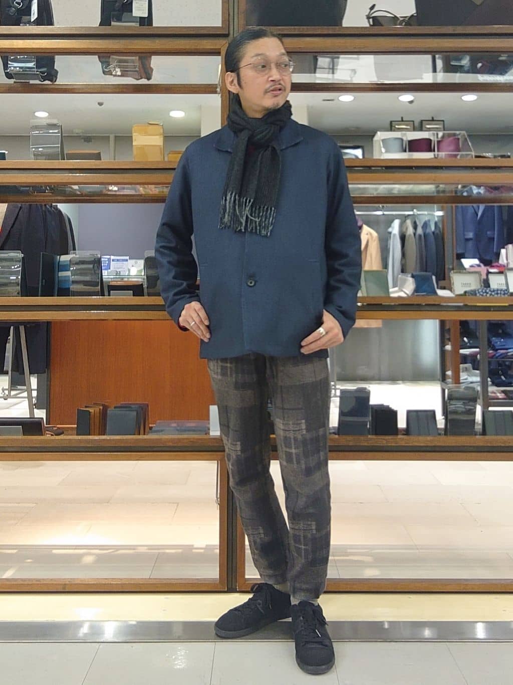 かしげるさんの「TAKEO KIKUCHI｜【DOWN FABRIC】ダウンファブリック スタンドカラーブルゾン」を使ったコーディネート
