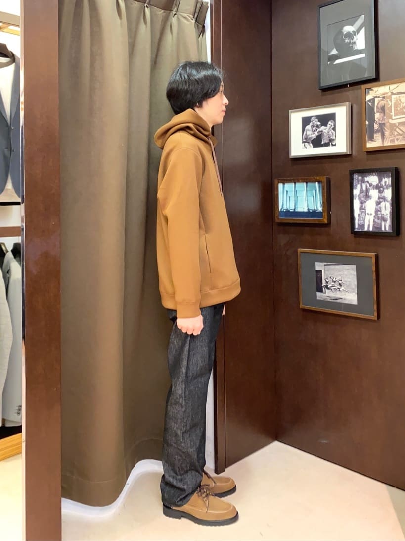 コバヤシさんの「TAKEO KIKUCHI｜【モンスターストレッチ】日本製 ワンウォッシュ デニムパンツ」を使ったコーディネート