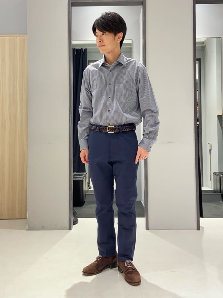 わいずみさんの「TAKEO KIKUCHI｜【Made in JAPAN】播州織 ヘリンボン ストレート パンツ」を使ったコーディネート