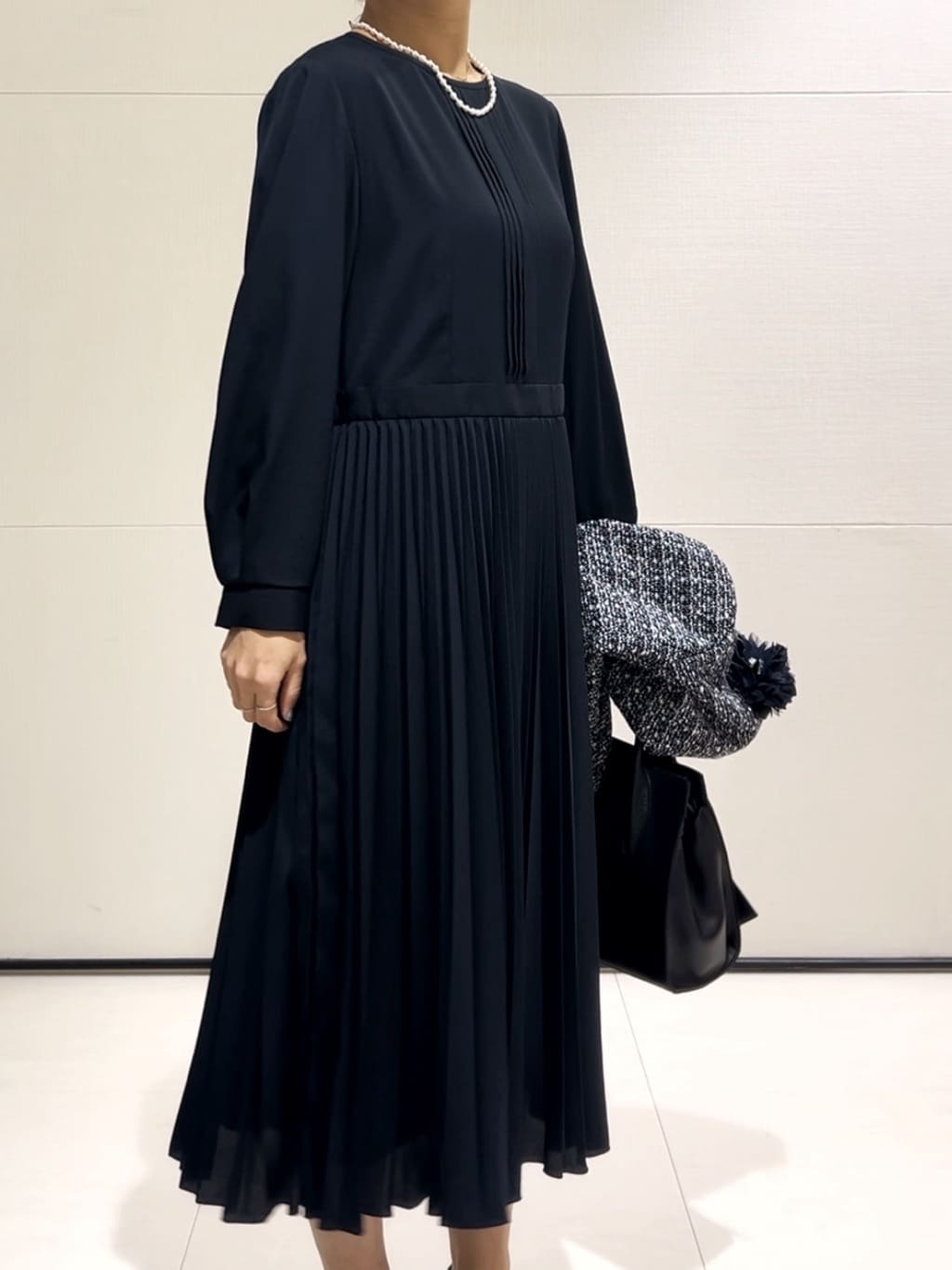 𝑹𝑶𝑴𝑰さんの「INDIVI｜◆【合皮／マルチWAY／サブバッグ付】ミニショルダーバッグ」を使ったコーディネート