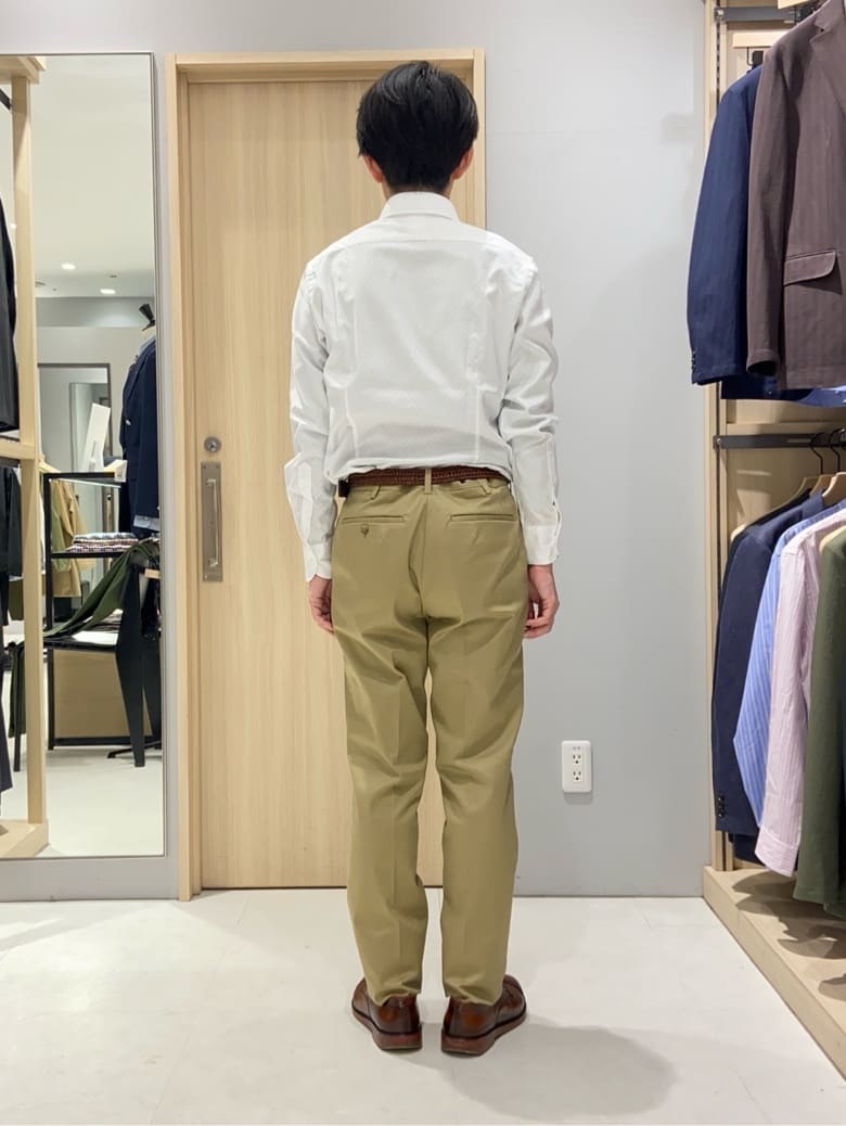 わいずみさんの「TAKEO KIKUCHI｜【Three by Three】シャイニーシャークピンヘッド ベスト / 3ピース対応」を使ったコーディネート