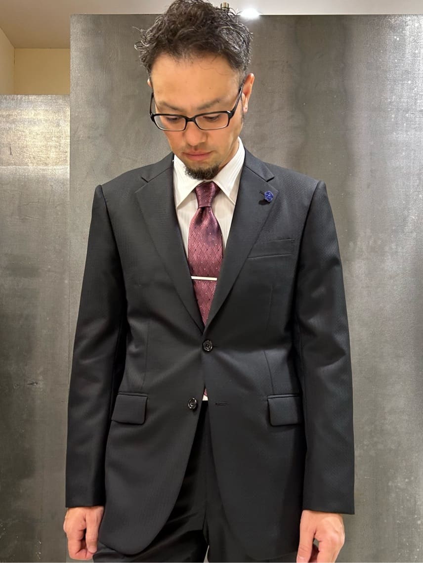 coheyさんの「TAKEO KIKUCHI｜【Made in JAPAN】矢絣（やがすり）スーツ／スリーピース対応」を使ったコーディネート