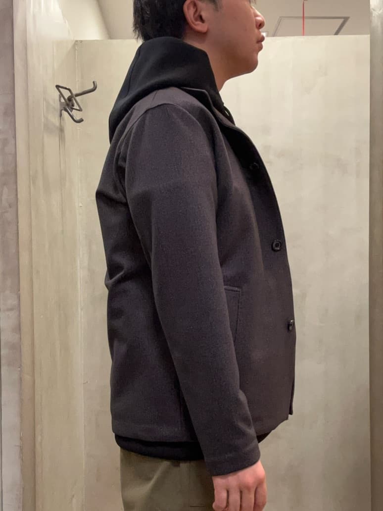 コウノ モトヤさんの「TAKEO KIKUCHI｜【DOWN FABRIC】ダウンファブリック スタンドカラーブルゾン」を使ったコーディネート