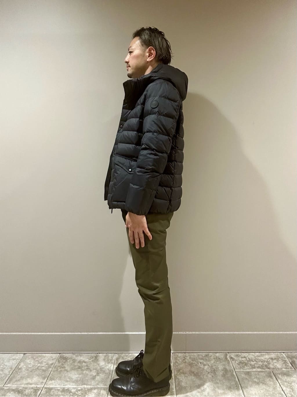 coheyさんの「TAKEO KIKUCHI｜【全7サイズ&times;8色展開！】トップマルチヘリンボン パンツ」を使ったコーディネート