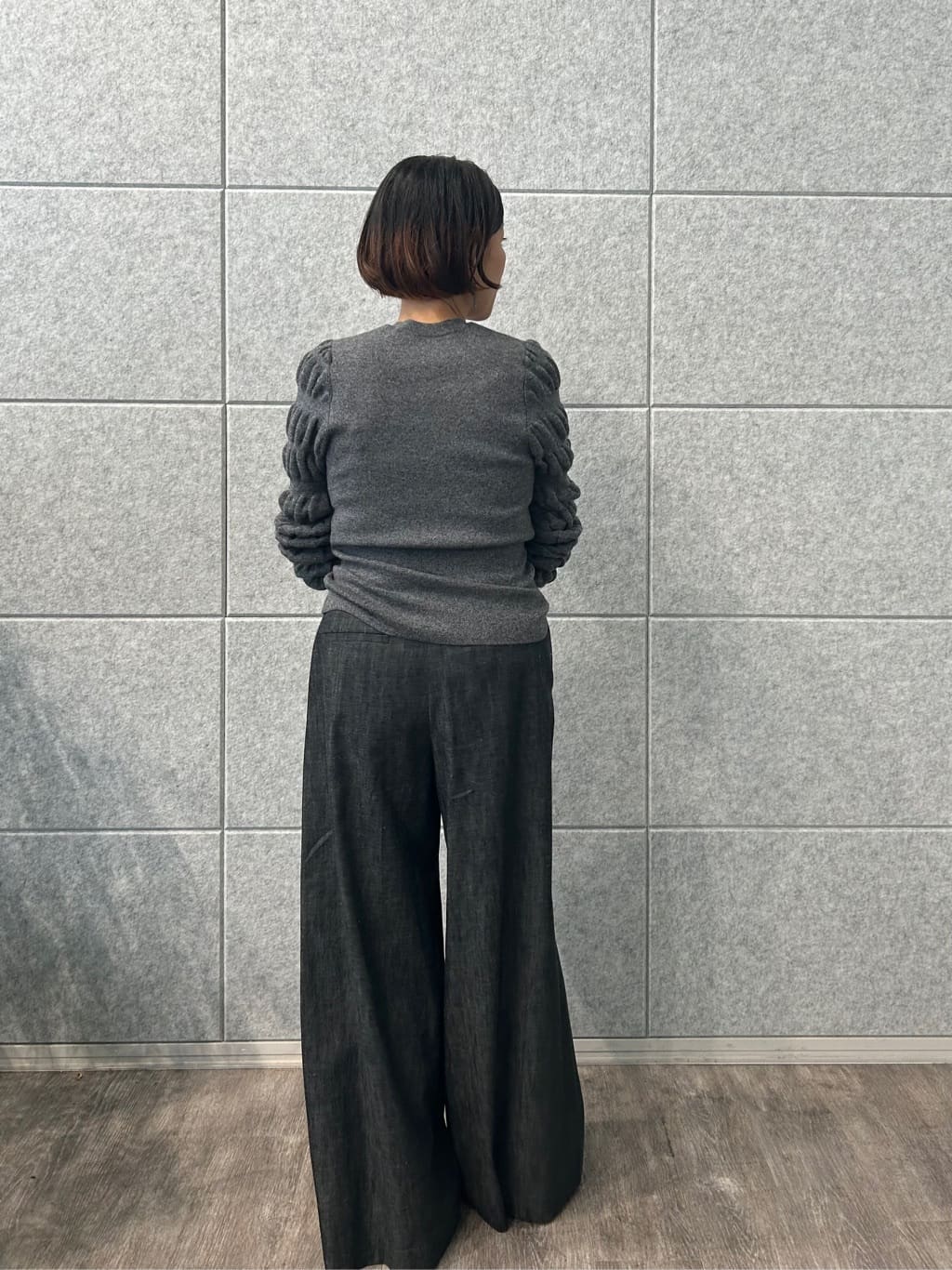 yukoさんの「CODE A｜gathered sleeves knit」を使ったコーディネート