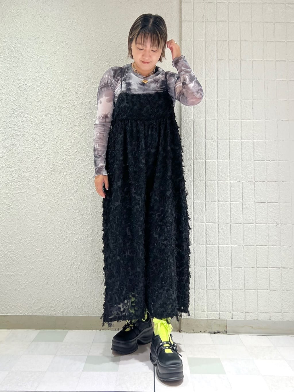 TAKAさんの「ESPERANZA｜《先行予約》ダブルストラップスニーカー」を使ったコーディネート