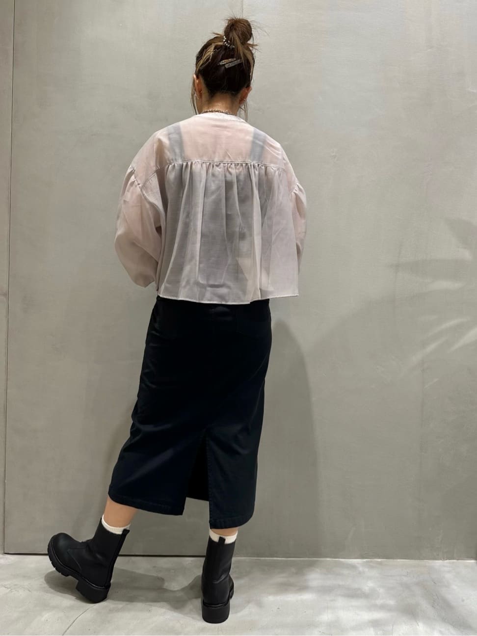 Machaさんの「OPAQUE.CLIP｜オーガニックコットン混 ベイカースカート【洗濯機洗い可／ストレッチ】」を使ったコーディネート