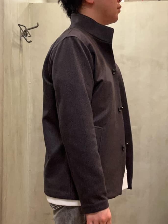 コウノ モトヤさんの「TAKEO KIKUCHI｜【DOWN FABRIC】ダウンファブリック スタンドカラーブルゾン」を使ったコーディネート