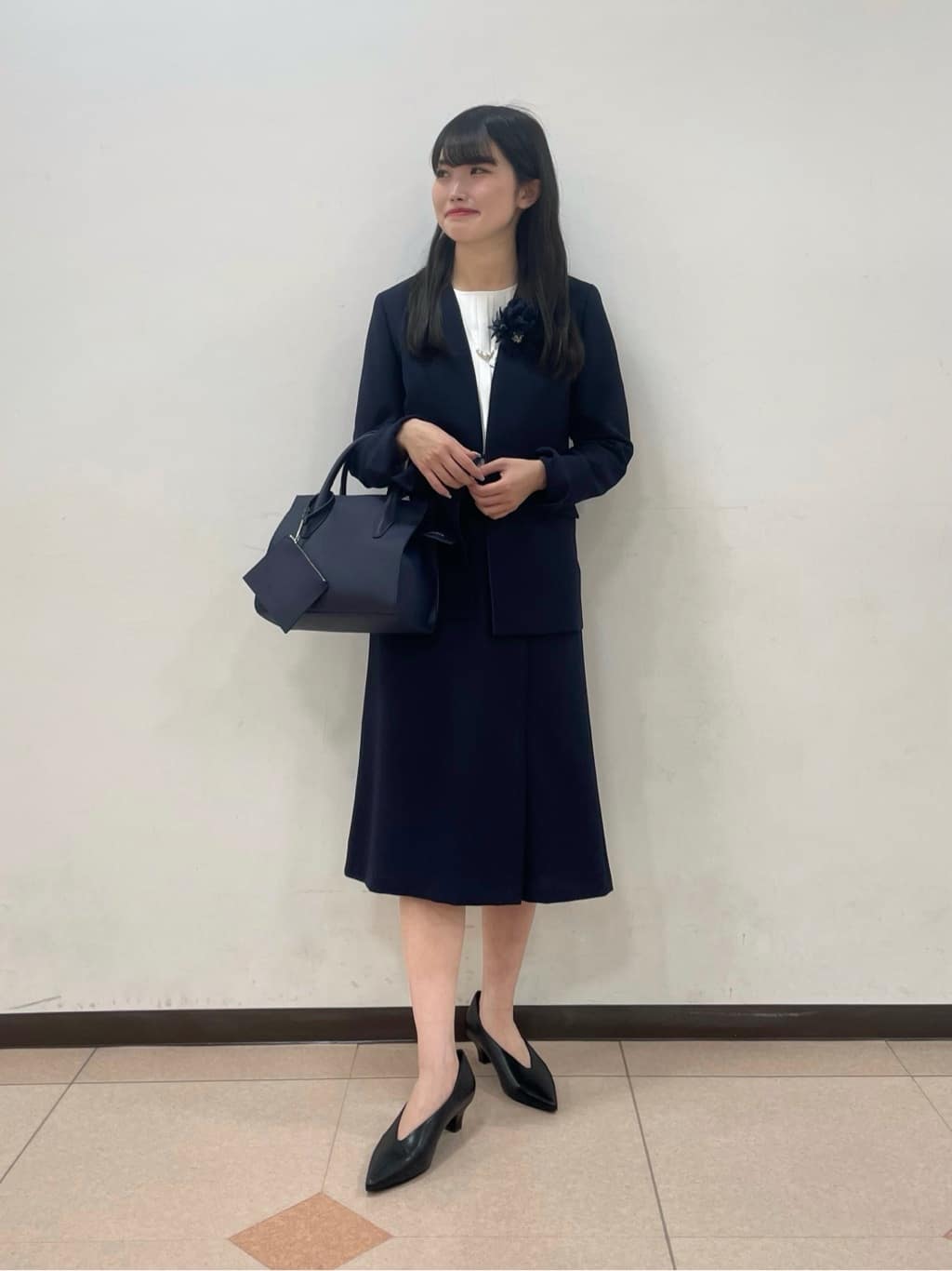 madokaさんの「INDIVI｜【セレモニーにおすすめ！】パール調トップネックレス」を使ったコーディネート