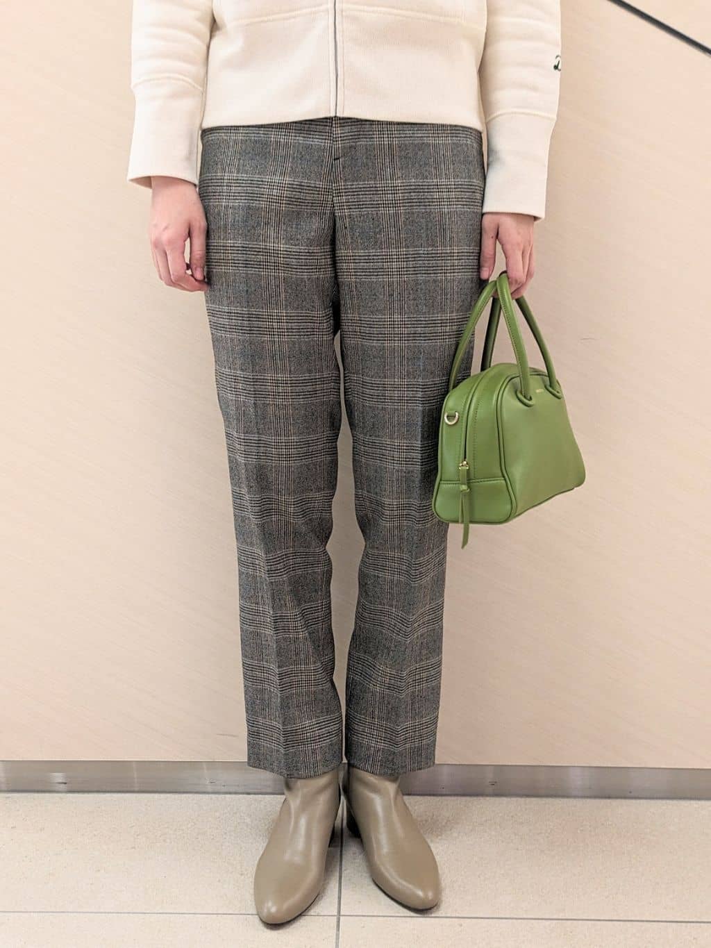 saoriさんの「DRESSTERIOR｜デキシー吊裏毛ジップアップパーカ」を使ったコーディネート