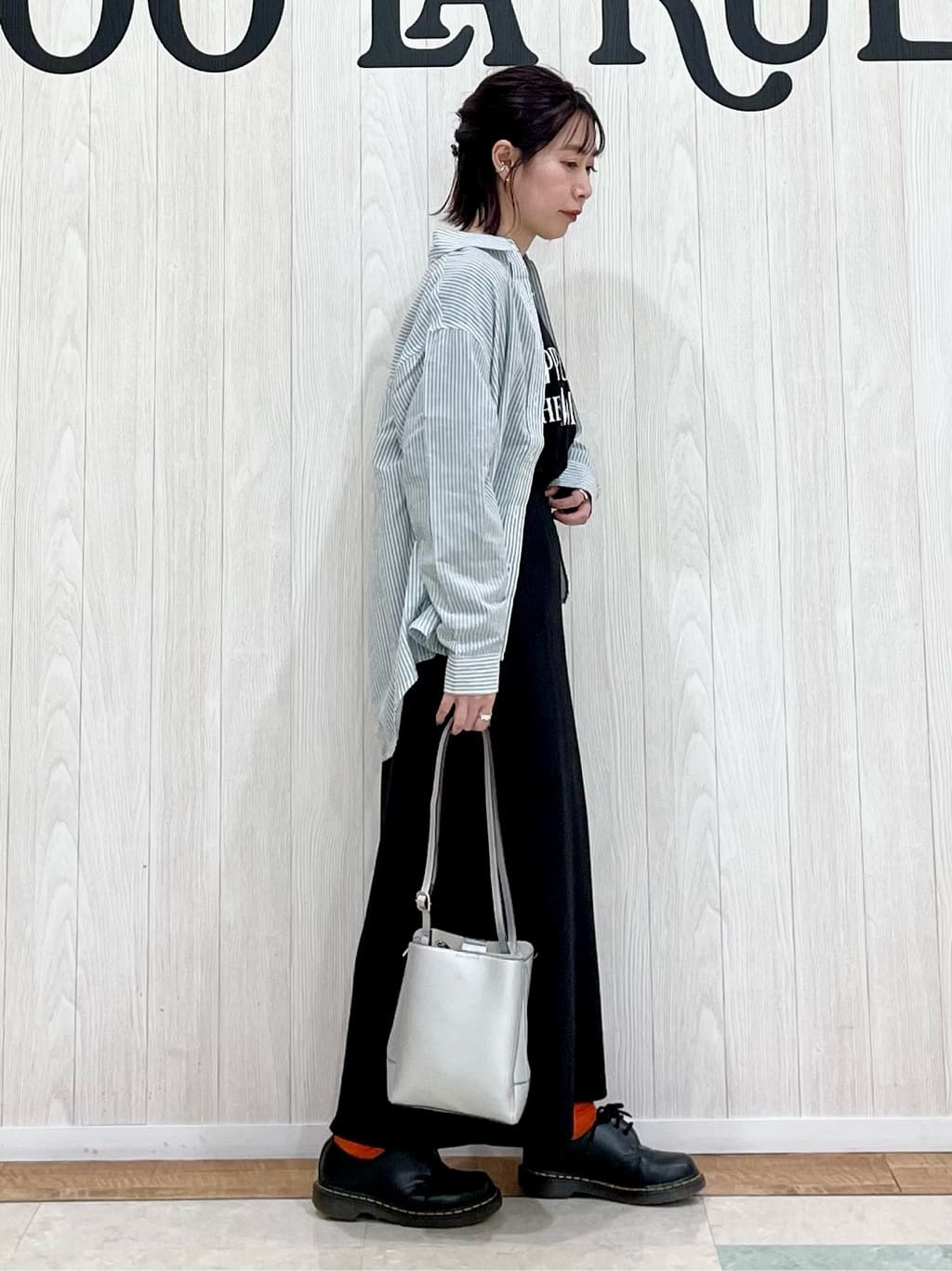 うずまきさんの「SHOO･LA･RUE｜」を使ったコーディネート