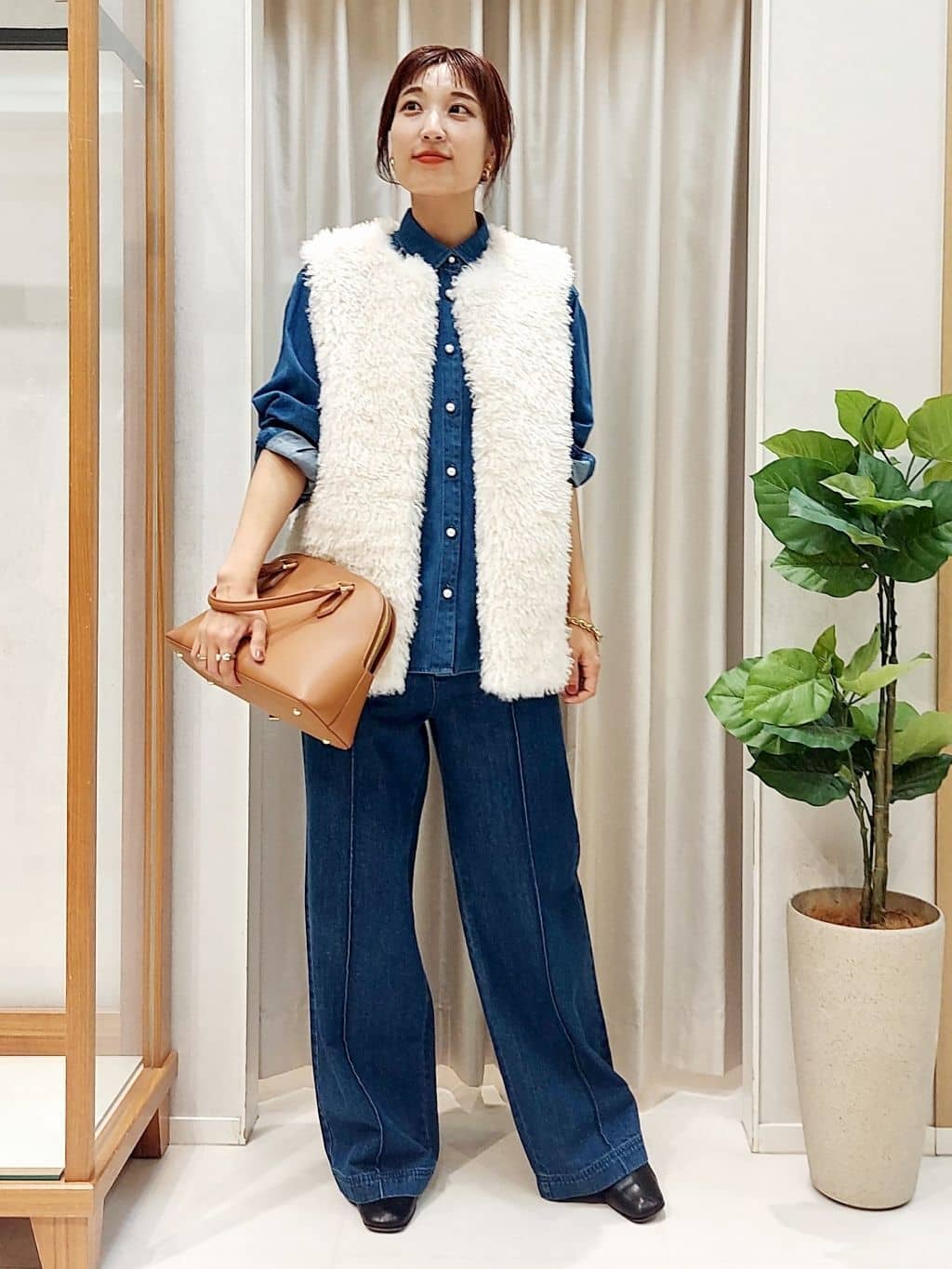 MIYAMOTOさんの「UNTITLED｜【追加8／名品】2WAYポケットボストンバッグ」を使ったコーディネート