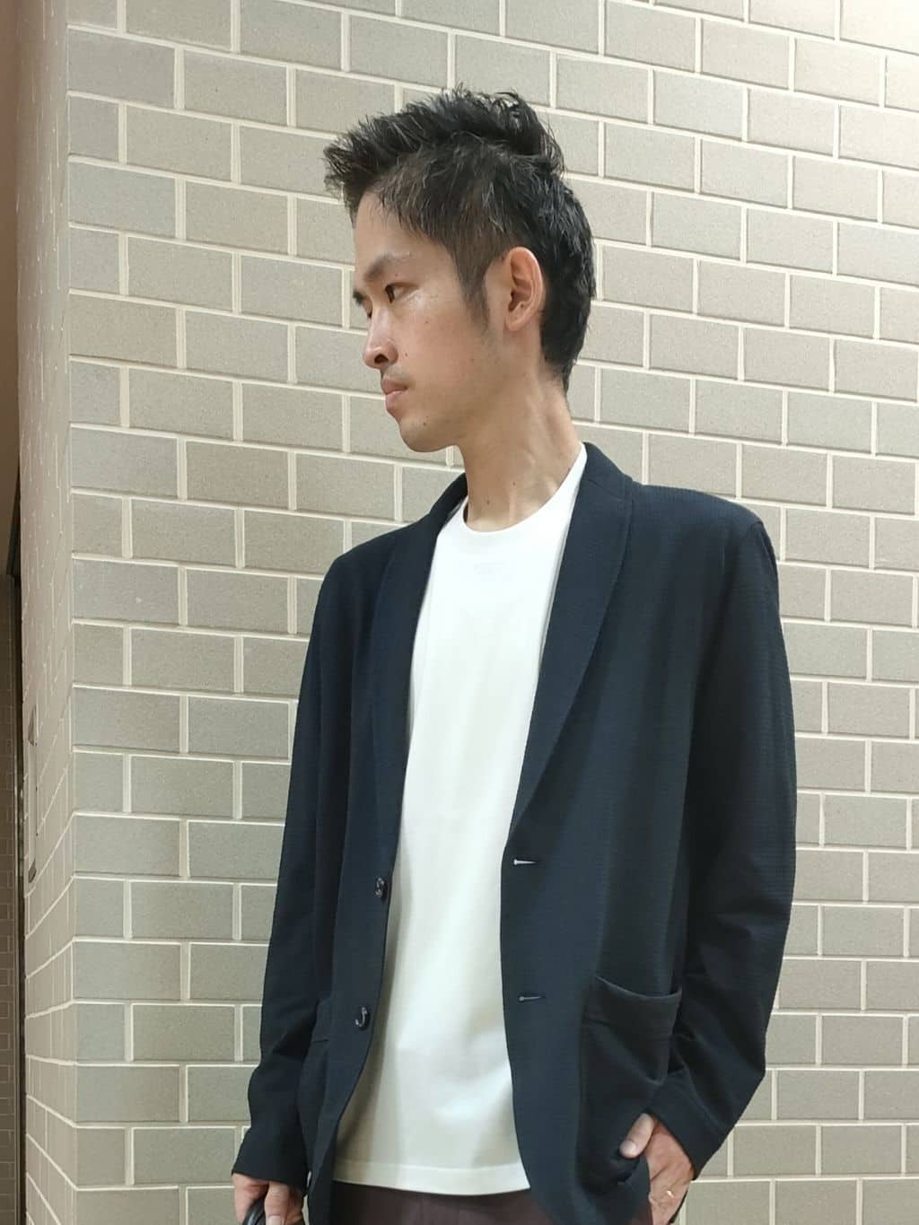 カニぞうさんの「TAKEO KIKUCHI｜【全7サイズ&times;8色展開！】トップマルチヘリンボン パンツ」を使ったコーディネート