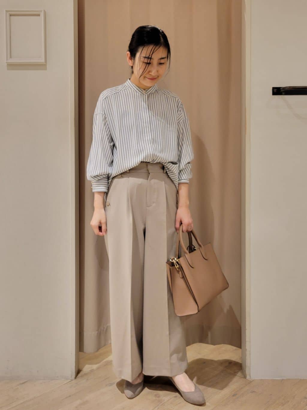 いそさんの「grove｜【人間工学】つつまれフィットパンプス【入卒対応可】」を使ったコーディネート