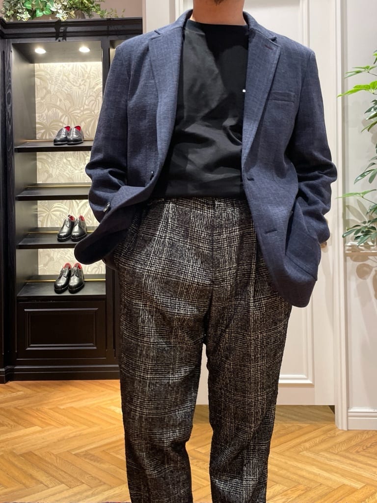 鶴田大士さんの「DRESSTERIOR｜【撥水加工/Safari5月号掲載】ローファー」を使ったコーディネート