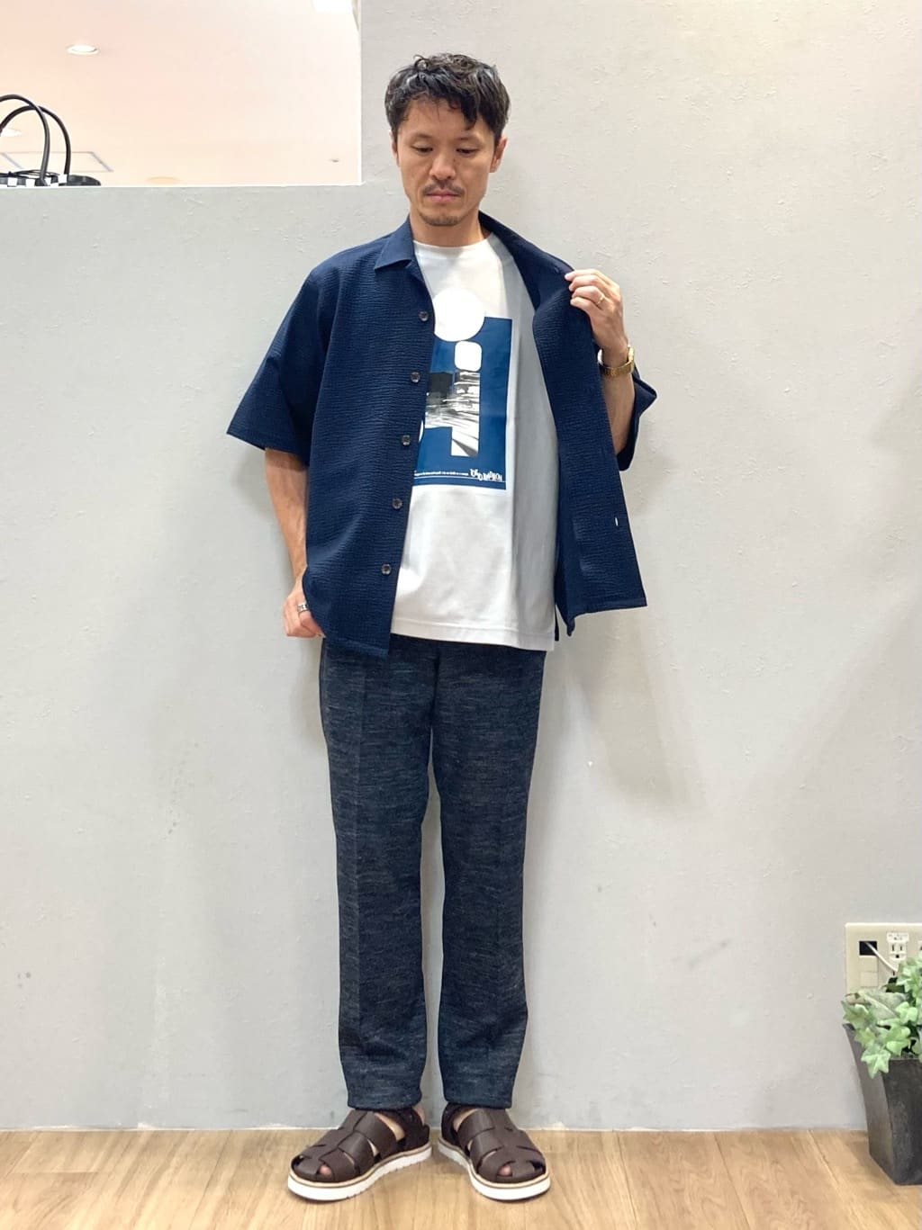 シュンさんの「TAKEO KIKUCHI｜【尾州織】リネンブレンド メッシュパンツ」を使ったコーディネート