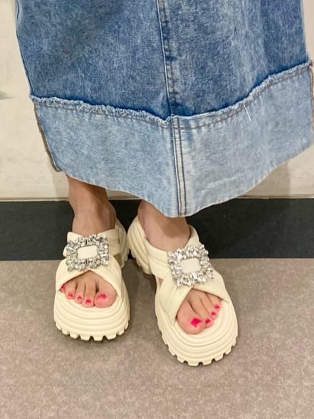 のはらっちょさんの「ESPERANZA｜ロゴ帆布トート」を使ったコーディネート