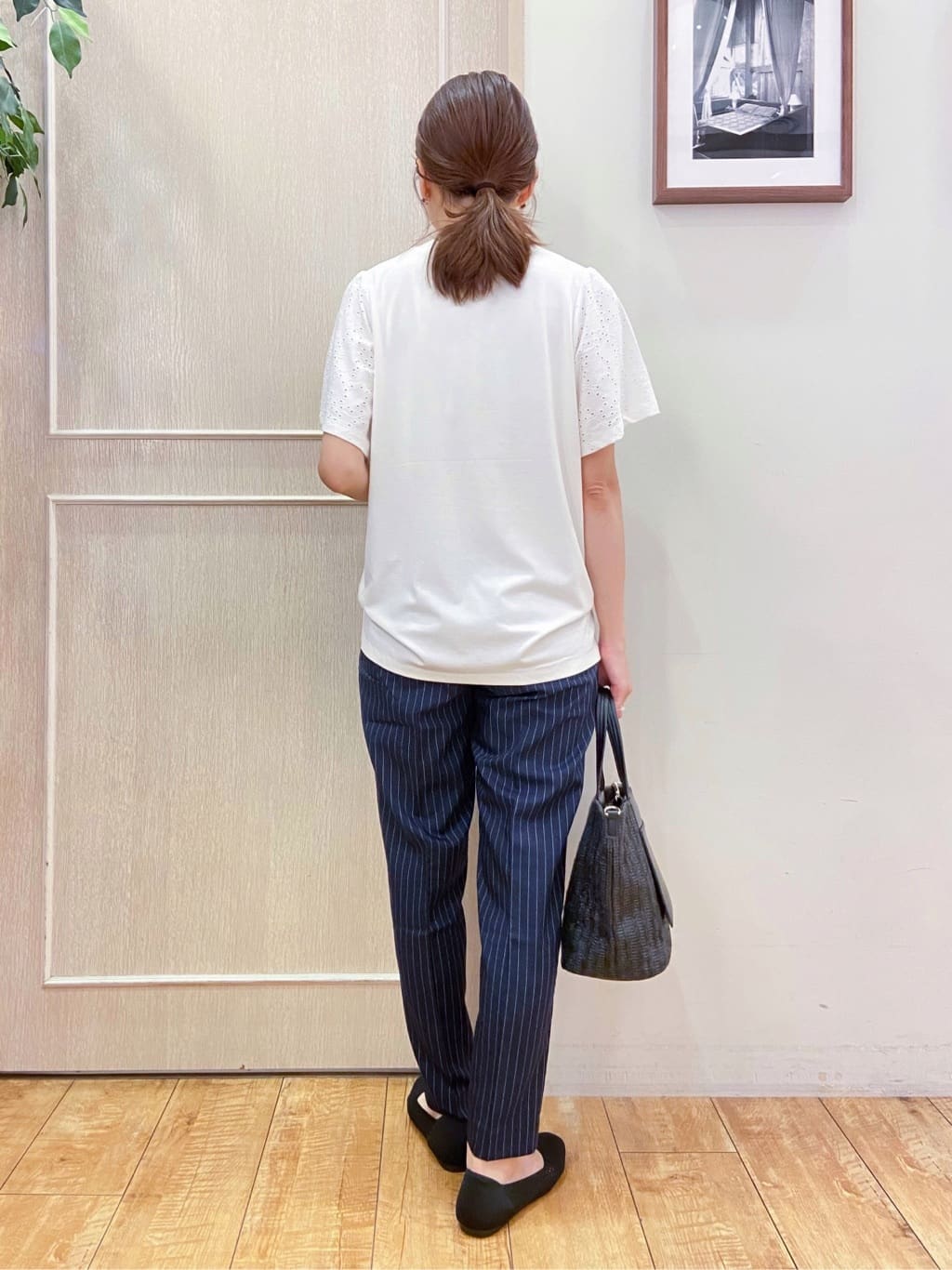 なみさんの「SHOO･LA･RUE｜【洗える/SS-3L】すっきりキレイにかっこよく 大人のテーパードパンツ」を使ったコーディネート