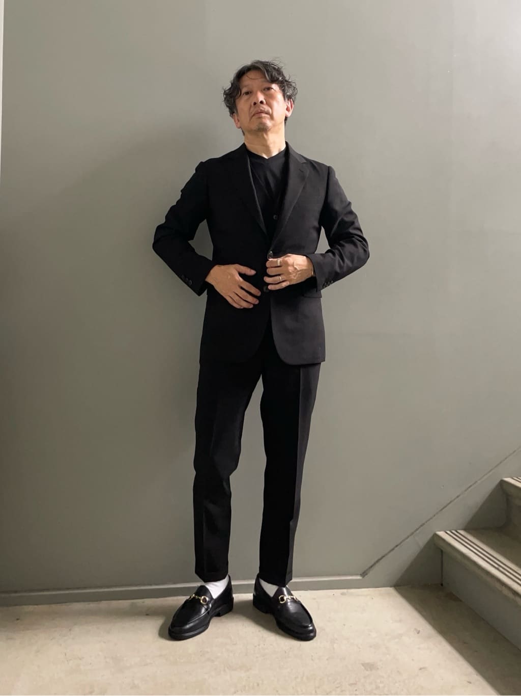 デザイナーTAKEman さんの「TAKEO KIKUCHI｜ディープブラック ジャケット」を使ったコーディネート