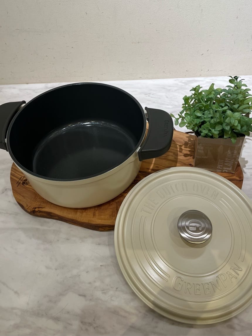 naoさんの「212 KITCHEN STORE｜フェザーウェイト・ココット 22cm CR ＜GreenPan グリーンパン＞」を使ったコーディネート