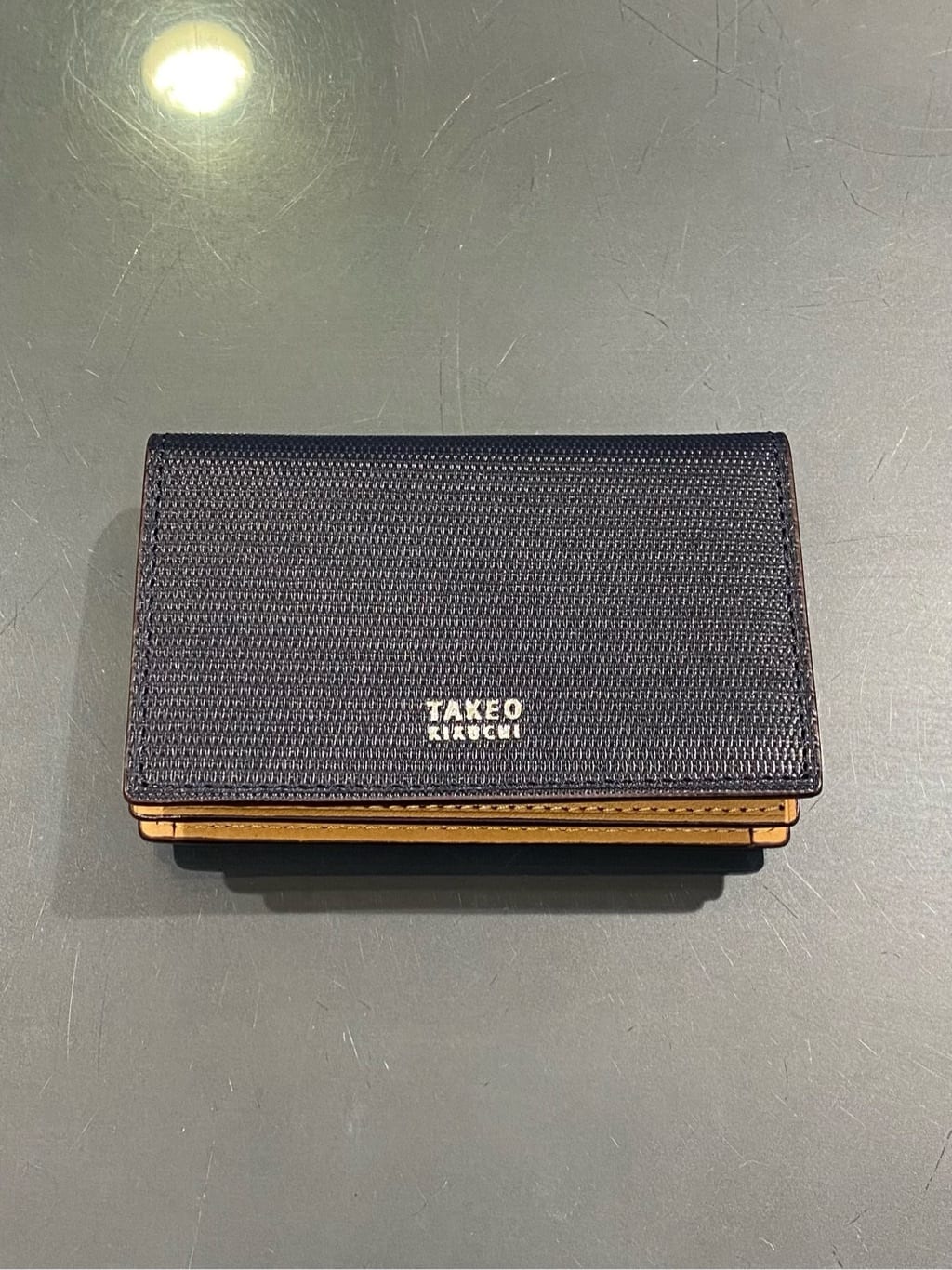 uedaさんの「TAKEO KIKUCHI｜【ソフト＆ナチュラル】ミニメッシュ レザー 名刺入れ」を使ったコーディネート